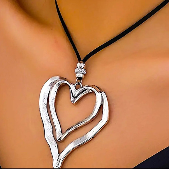 Heart Vintage Statement Pendant Necklace, Bohemian, Boho, Tribal - Picture 2 of 6